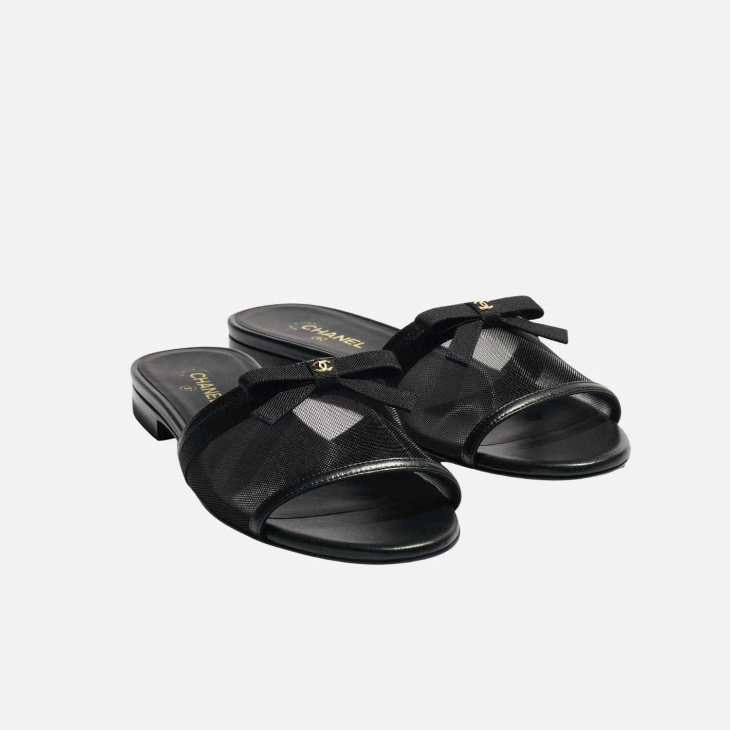 Chanel Mules in Mesh, Black, Front