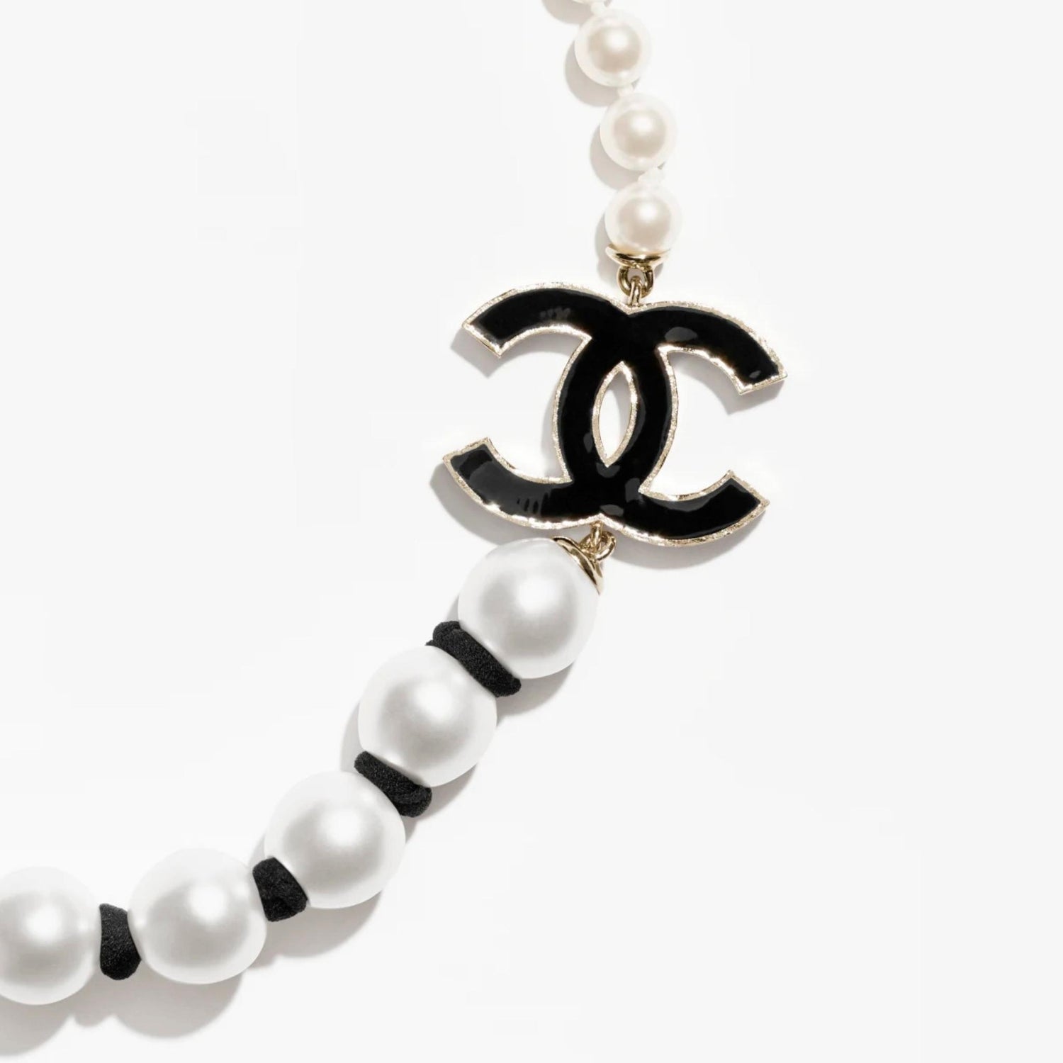 Chanel Necklace Metal Glass Pearls Silk &amp; Resin Gold &amp; White/Black, Logo