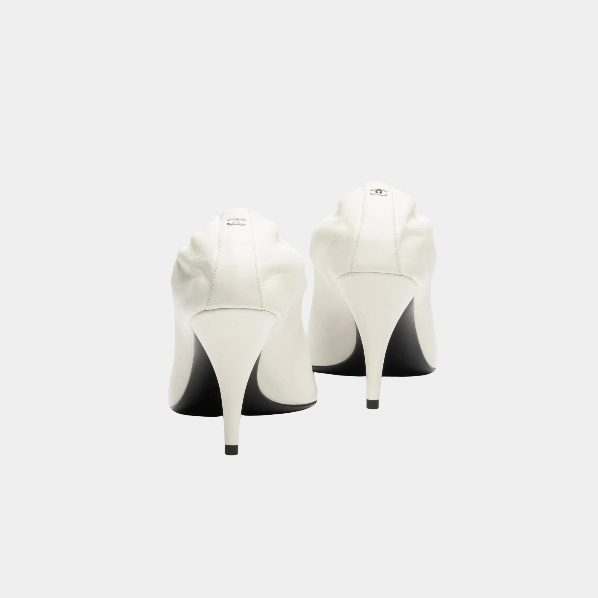 Chanel Pumps in Lambskin, Ivory, Back