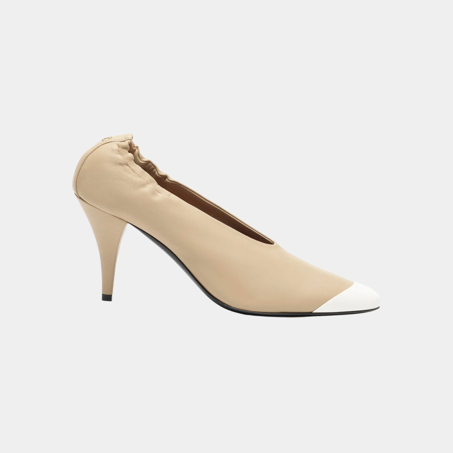 Chanel Pumps in Lambskin, Light Khaki, SIde
