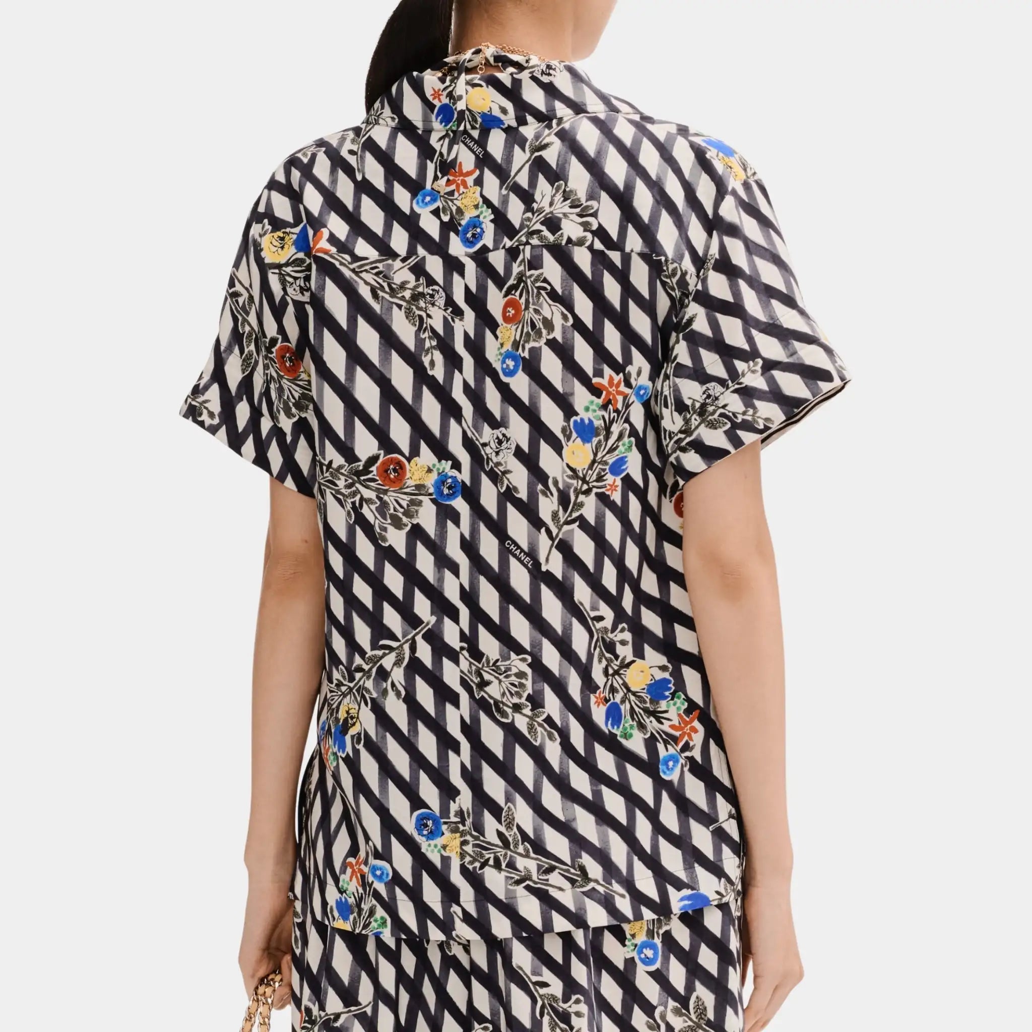 Chanel Short-sleeved Blouse in Printed Crepe de Chine, Back