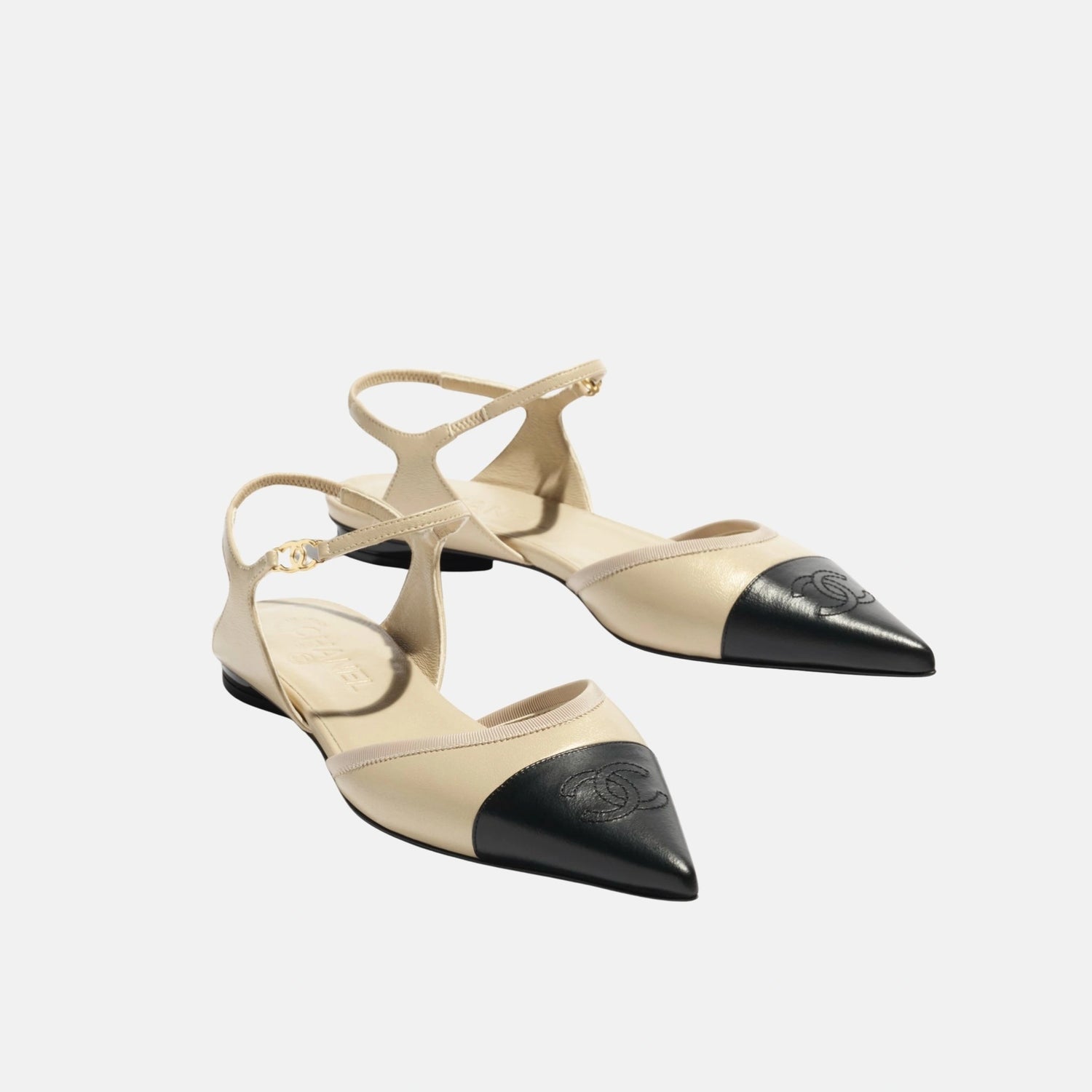 Chanel Slingbacks Beige in Iridescent Lambskin, Front