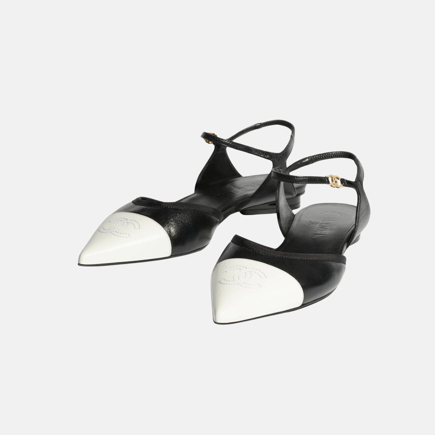 Chanel Slingbacks Beige in Iridescent Lambskin, Black and White, Front