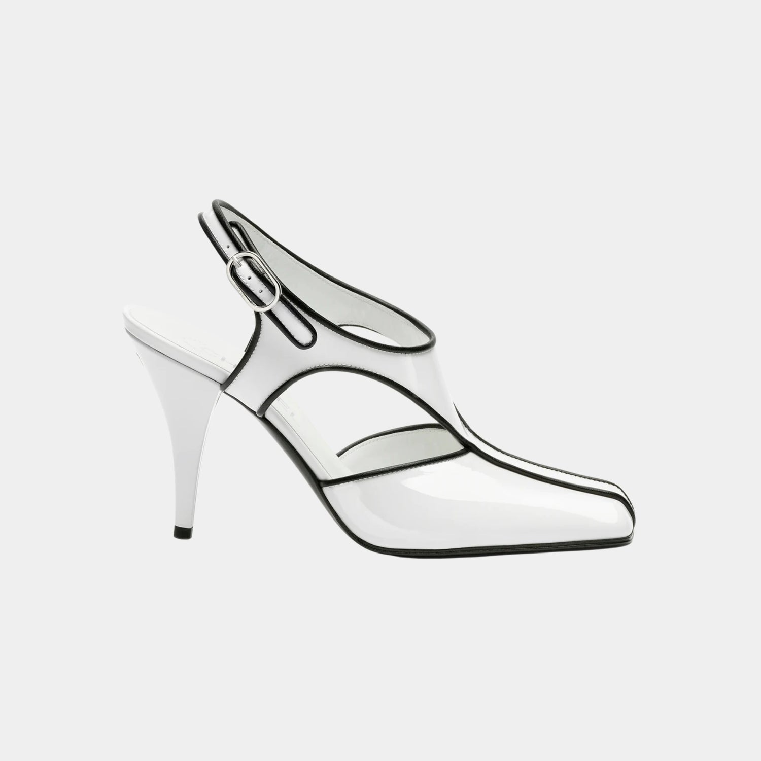 Chanel Slingbacks in Patent Calfskin &amp; Lambskin, White, Black, Side