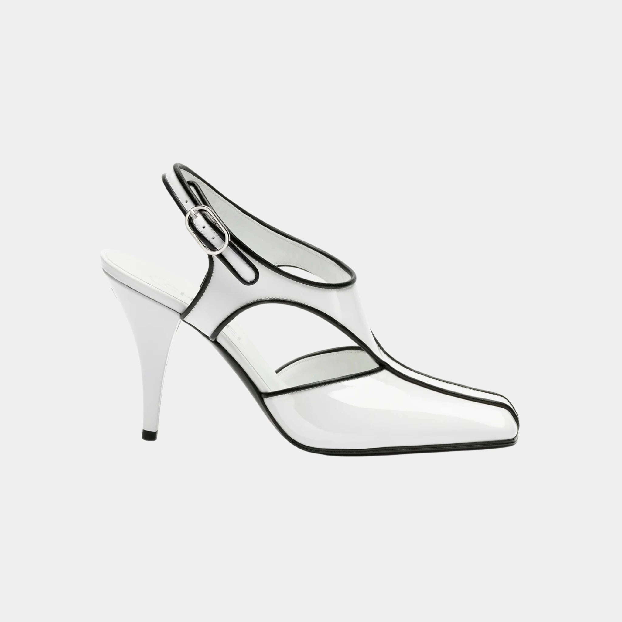 Chanel Slingbacks in Patent Calfskin &amp; Lambskin, White, Black, Side