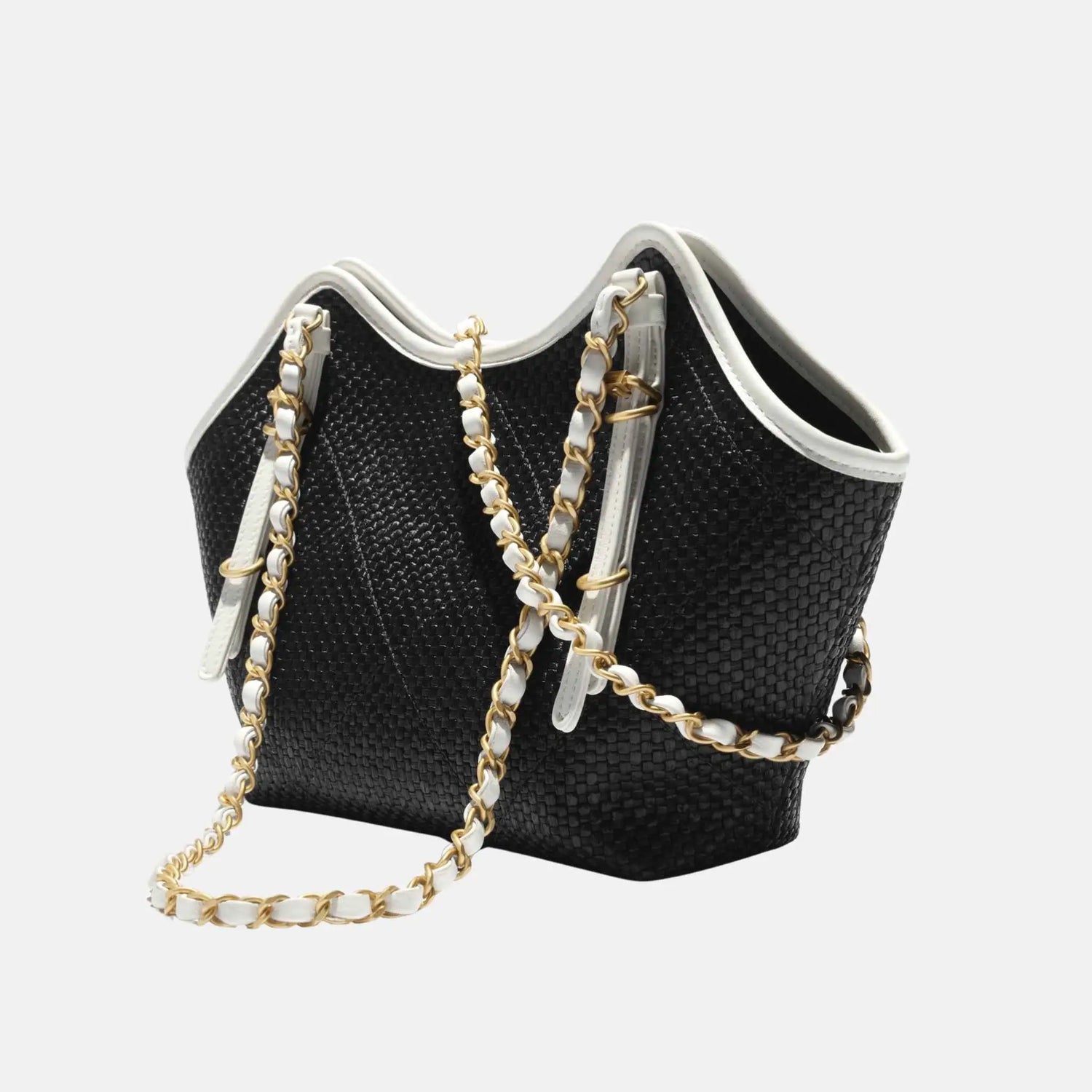 Chanel Small Tote in Braided Raffia Calfskin and Gold Tone Metal, Back