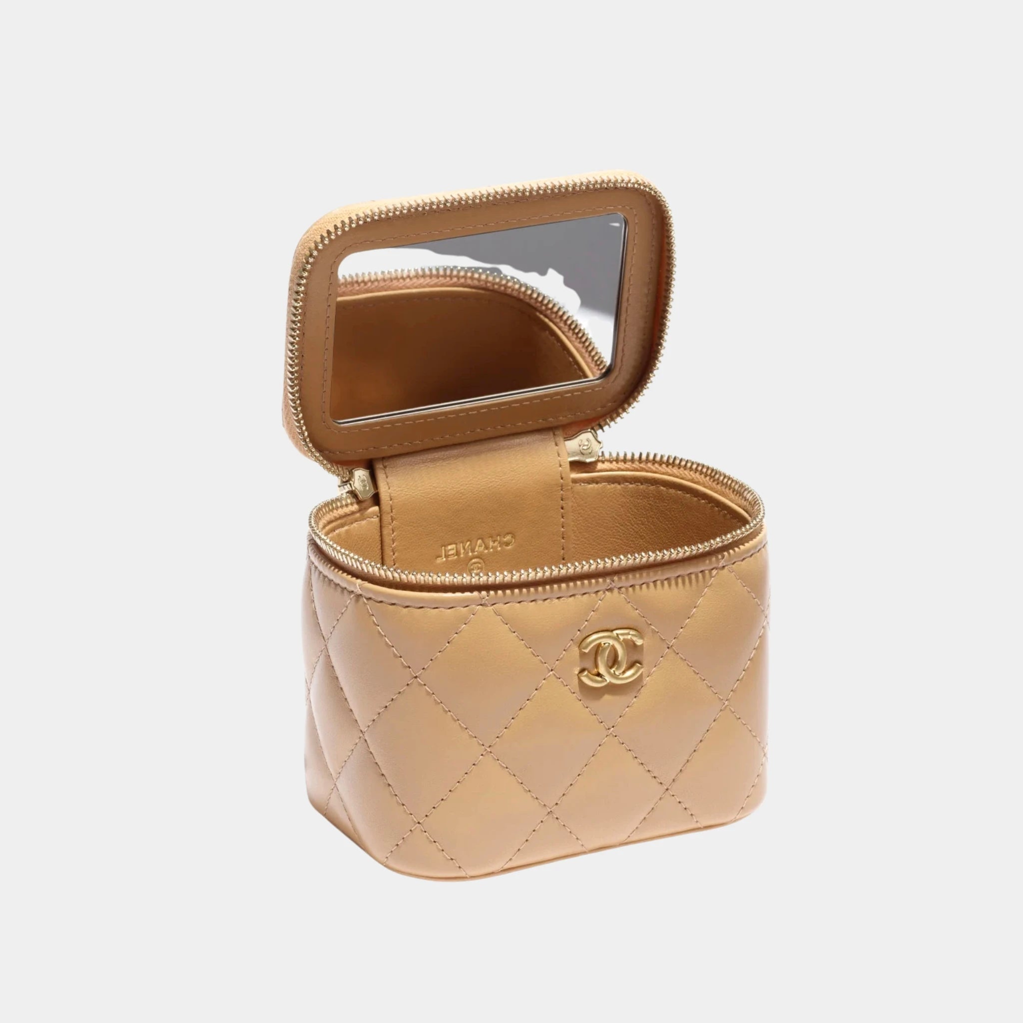 Chanel Small Vanity with Chain in Shiny Lambskin, Beige, Inside