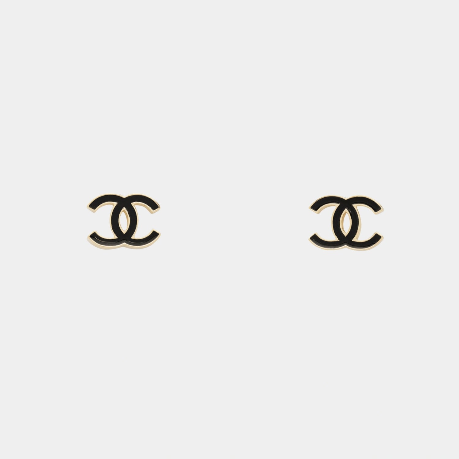 Chanel Stud Earrings in Gold with Black Resin, Front