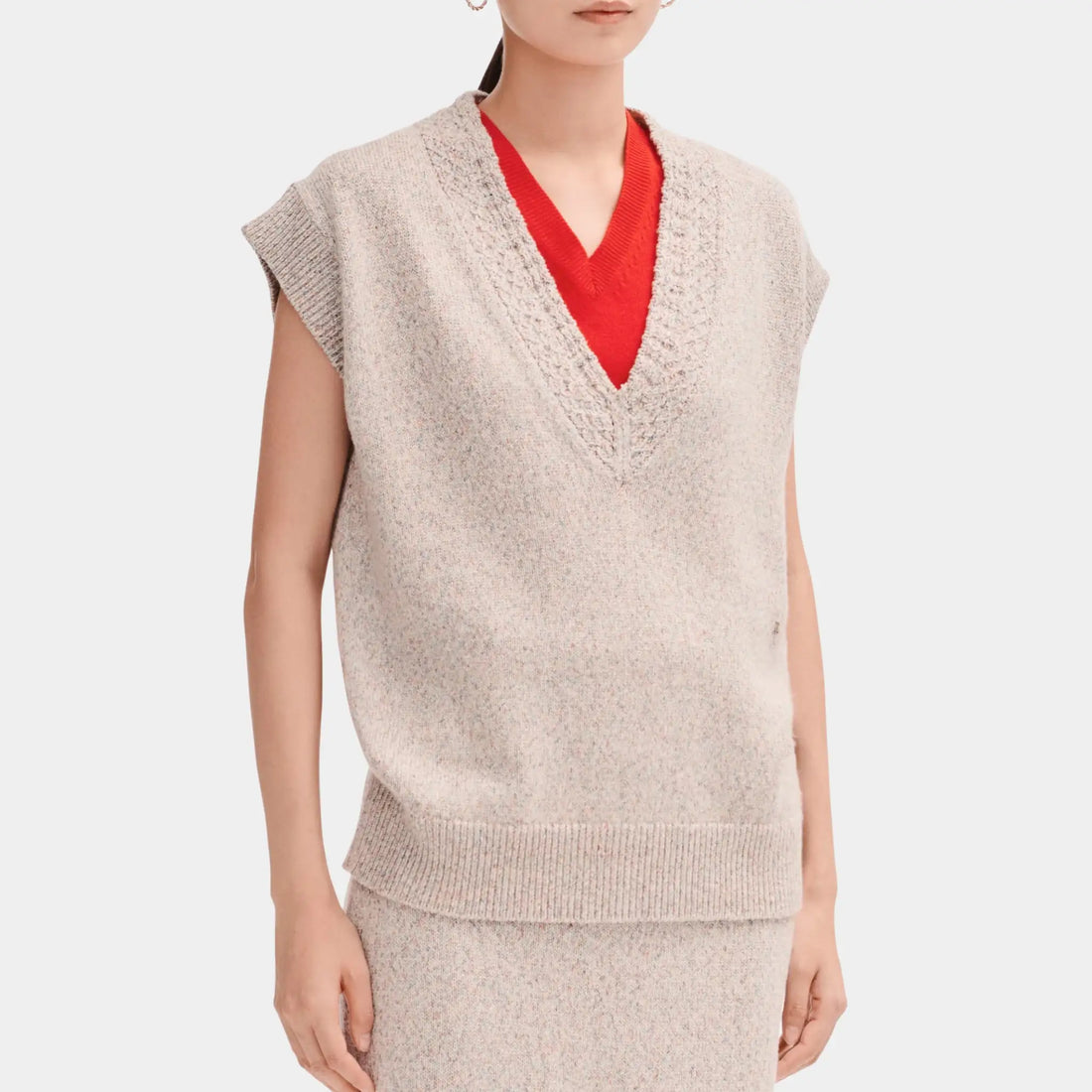 Chanel Sweater in Light Beige Linen and Cashmere, Front