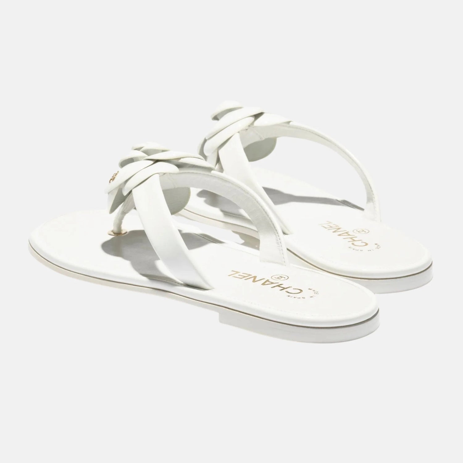 Chanel Thongs in Patent Calfskin, Back