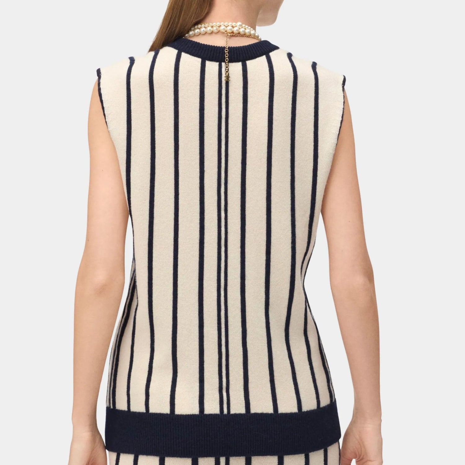 Chanel Top Cashmere &amp; Wool Ecru &amp; Dark Navy Blue back