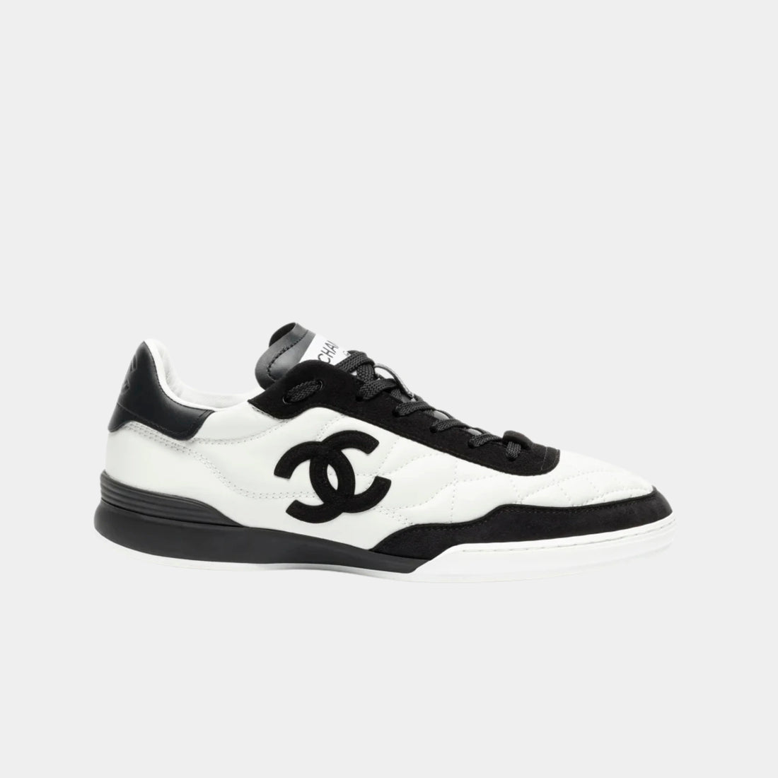 Chanel Trainers in Calfskin &amp; Suede Kidskin, White, Black, Front