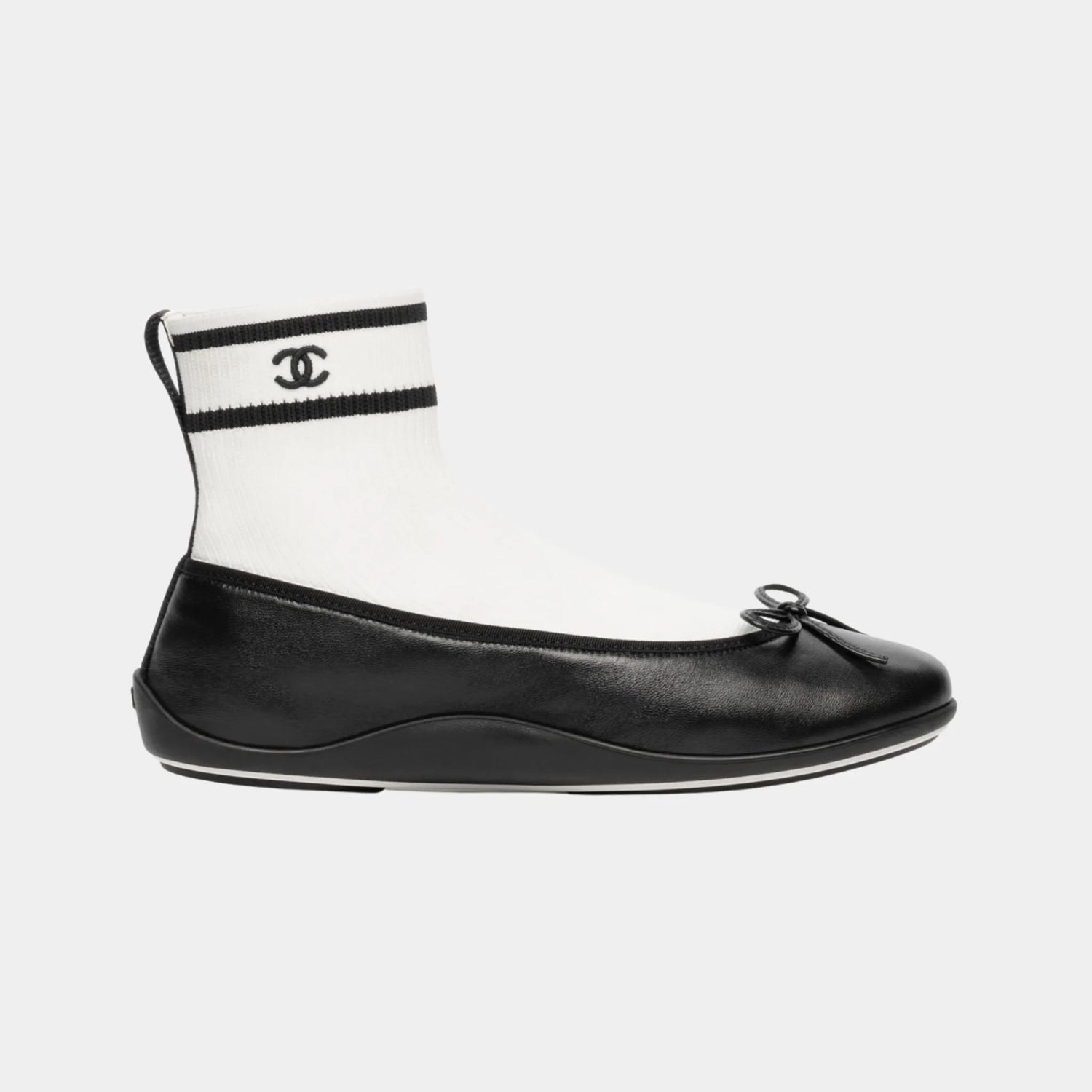 Chanel Trainers in Lambskin &amp; Knit, Black White, Side