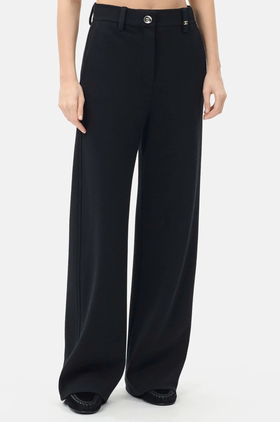 Chanel Trousers Wool in Black front view