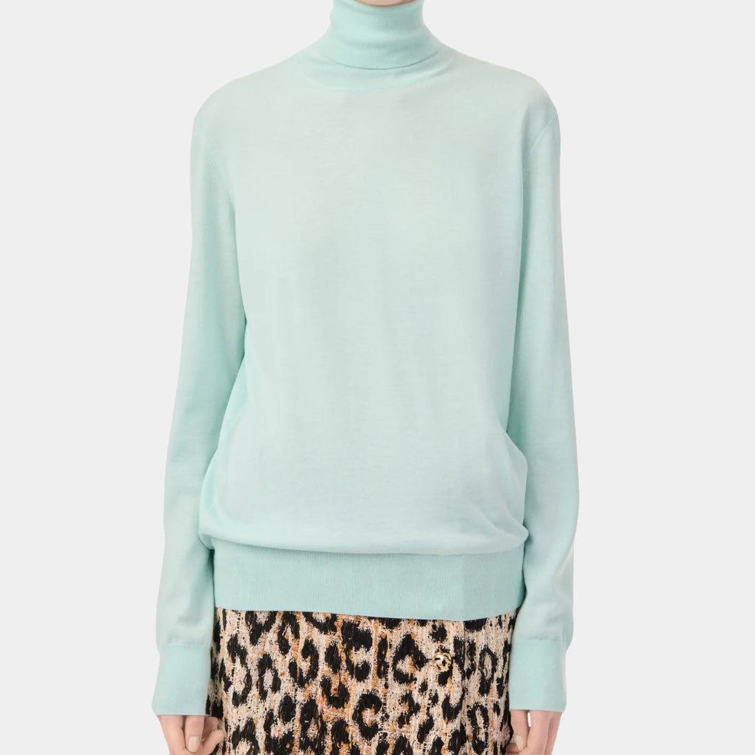 Chanel Turtleneck Pullover Cashmere in Pale Green, Front