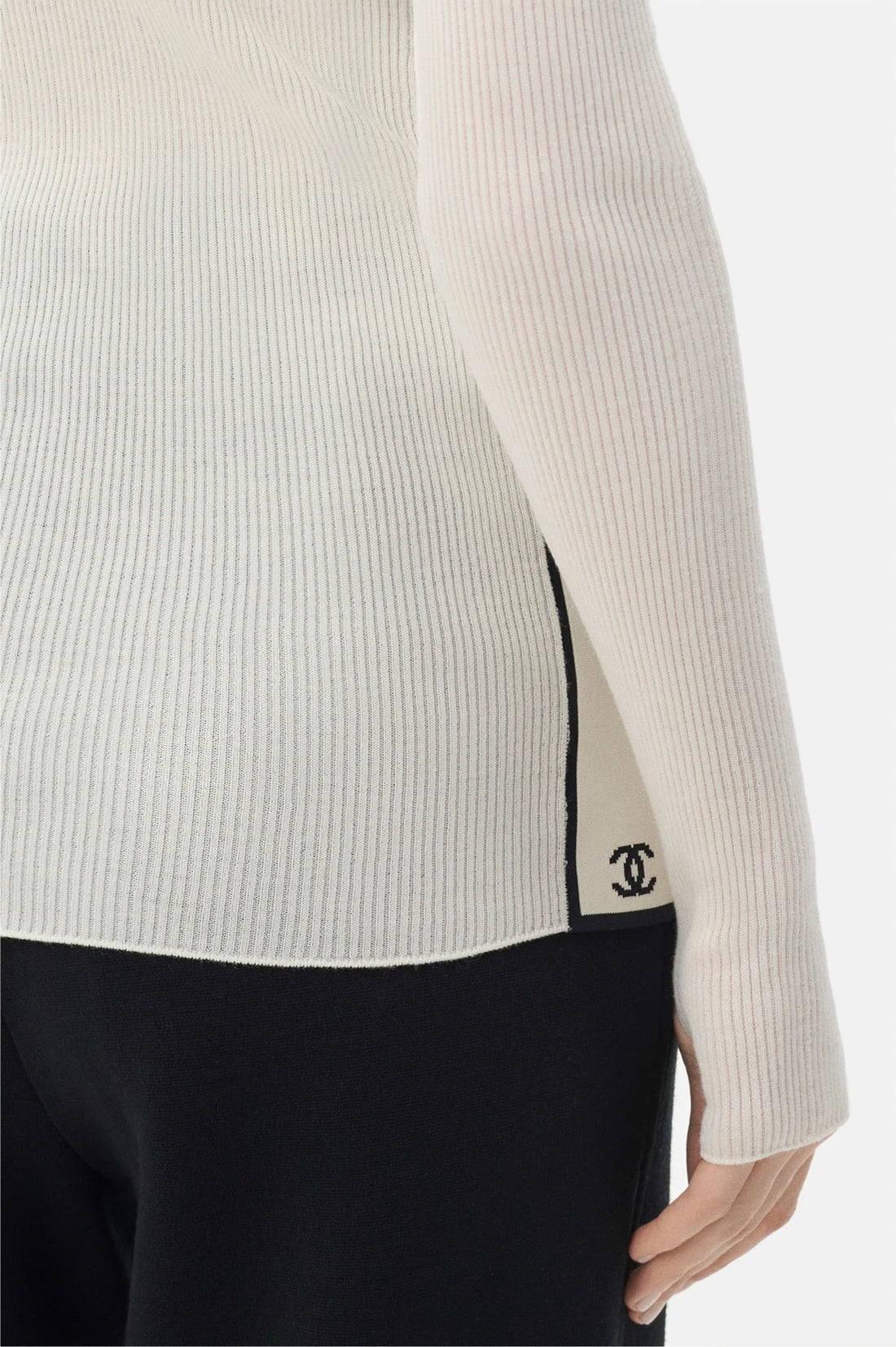 Chanel Turtleneck Wool & Cashmere in White and Black side and Double C detail