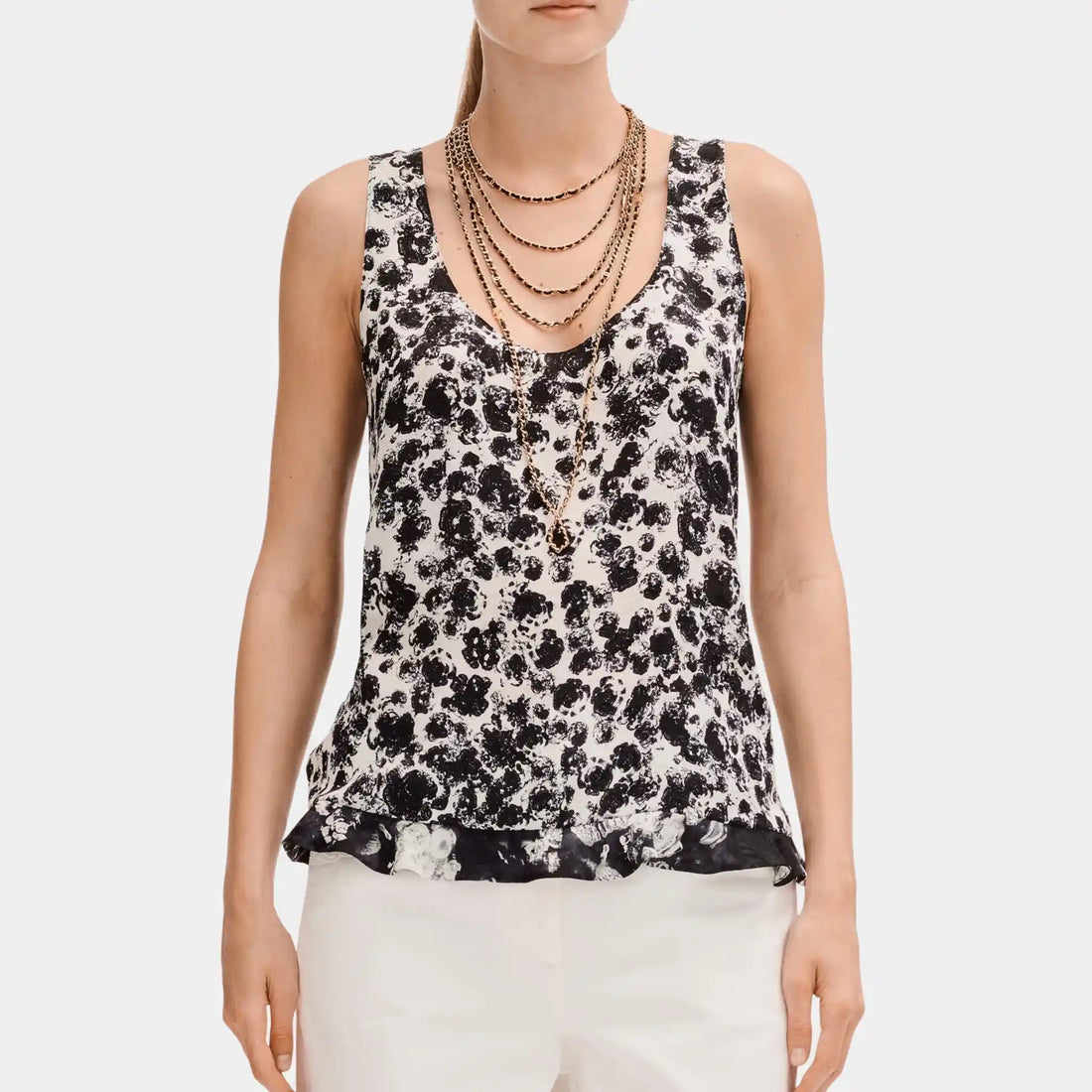 Chanel White and Black Top in Printed Silk Jacquard, Front