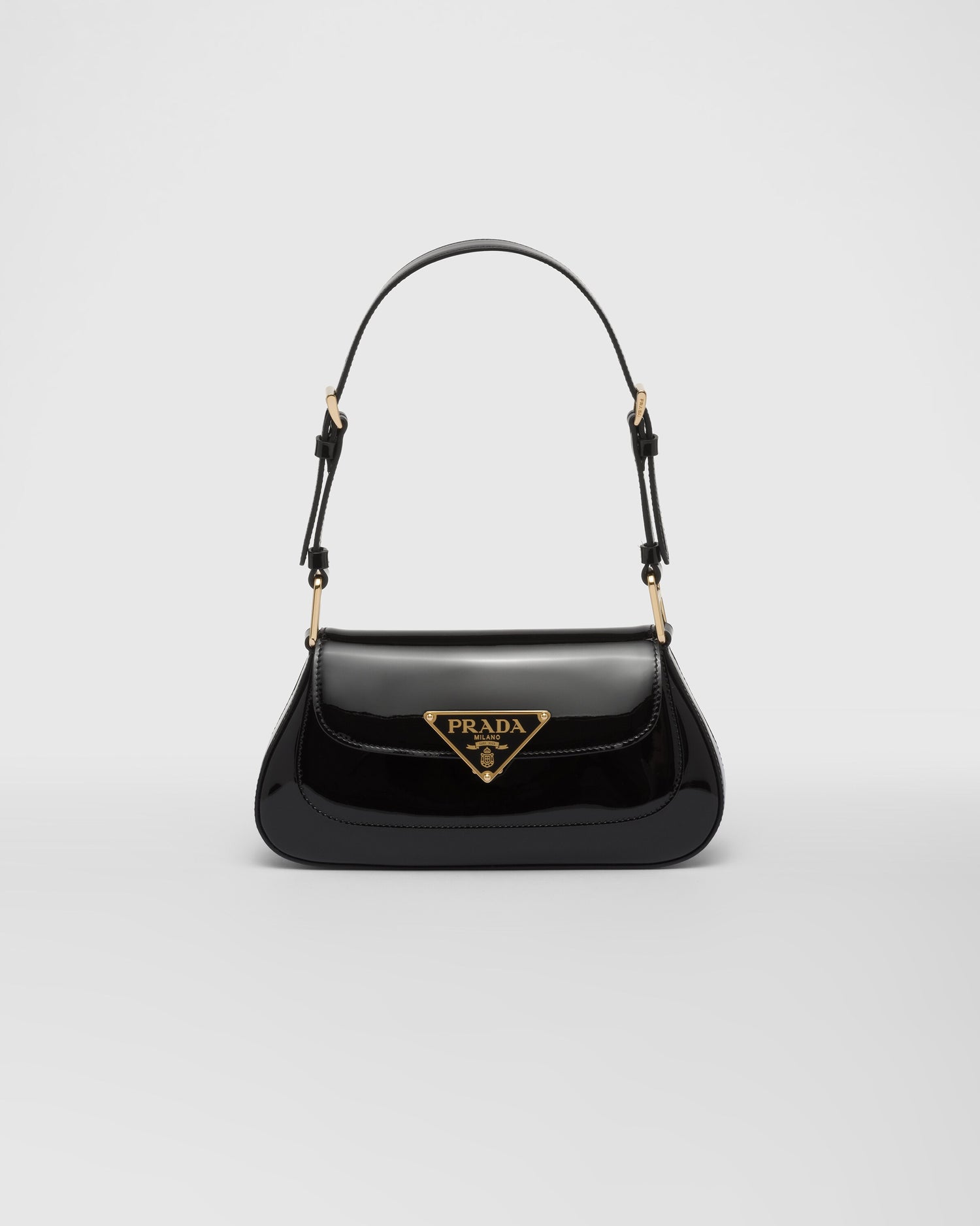 Patent leather shoulder bag