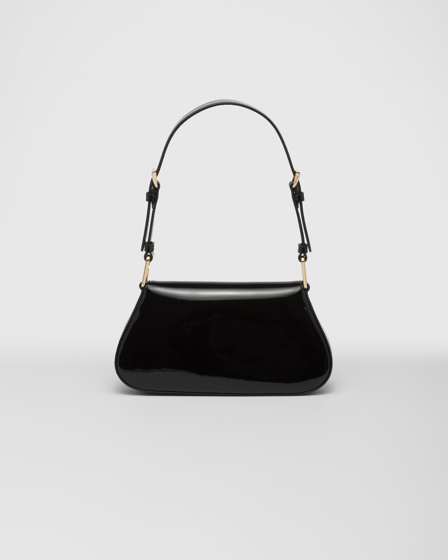 Patent leather shoulder bag