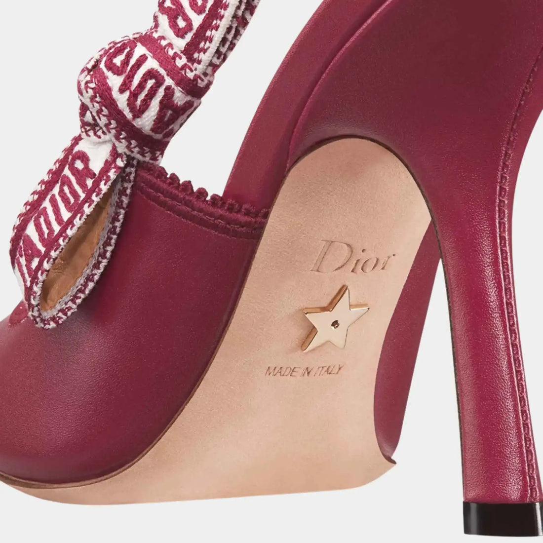 Dior J Adior حذاء بكعب خلفي، جلد عجل، أحمر ياقوتي، من الخلف