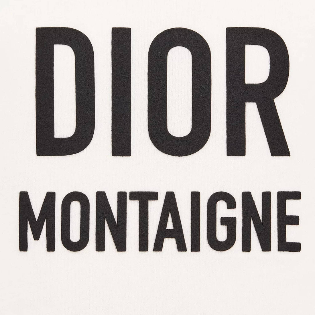 alt
تيشيرت أطفال Dior من قطن جيرسي عاجي بطبعة Dior Montaigne سوداء، وشعار
