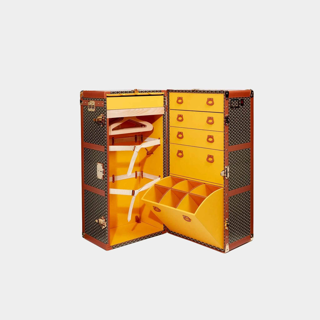 alt
Goyard صندوق أرموار، أسود، بني، للتخزين