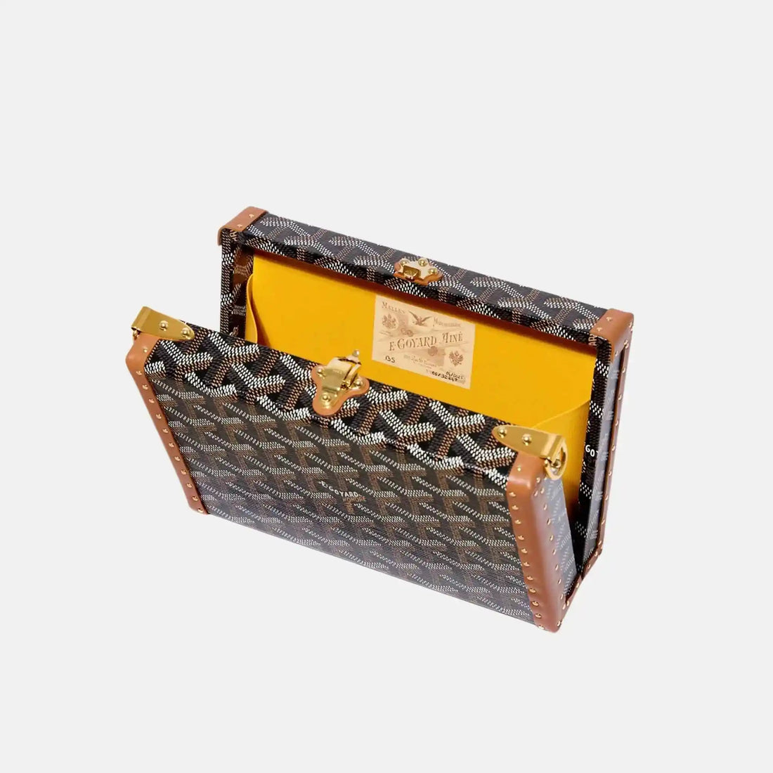 حقيبة Goyard Bezons Trunk، باللونين الأسود والبني، من الداخل