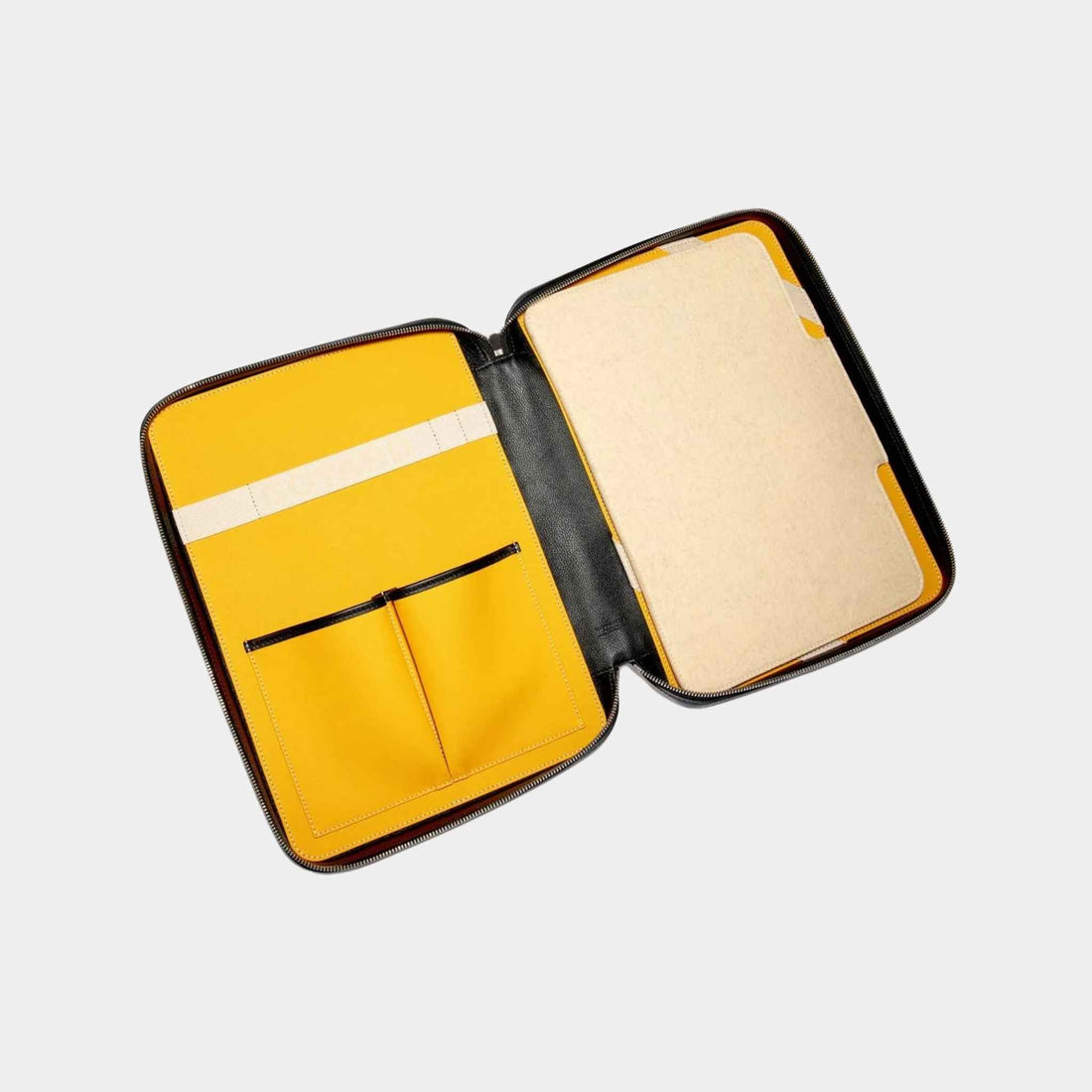 Goyard Compagnon Universel A4، أسود، من الداخل