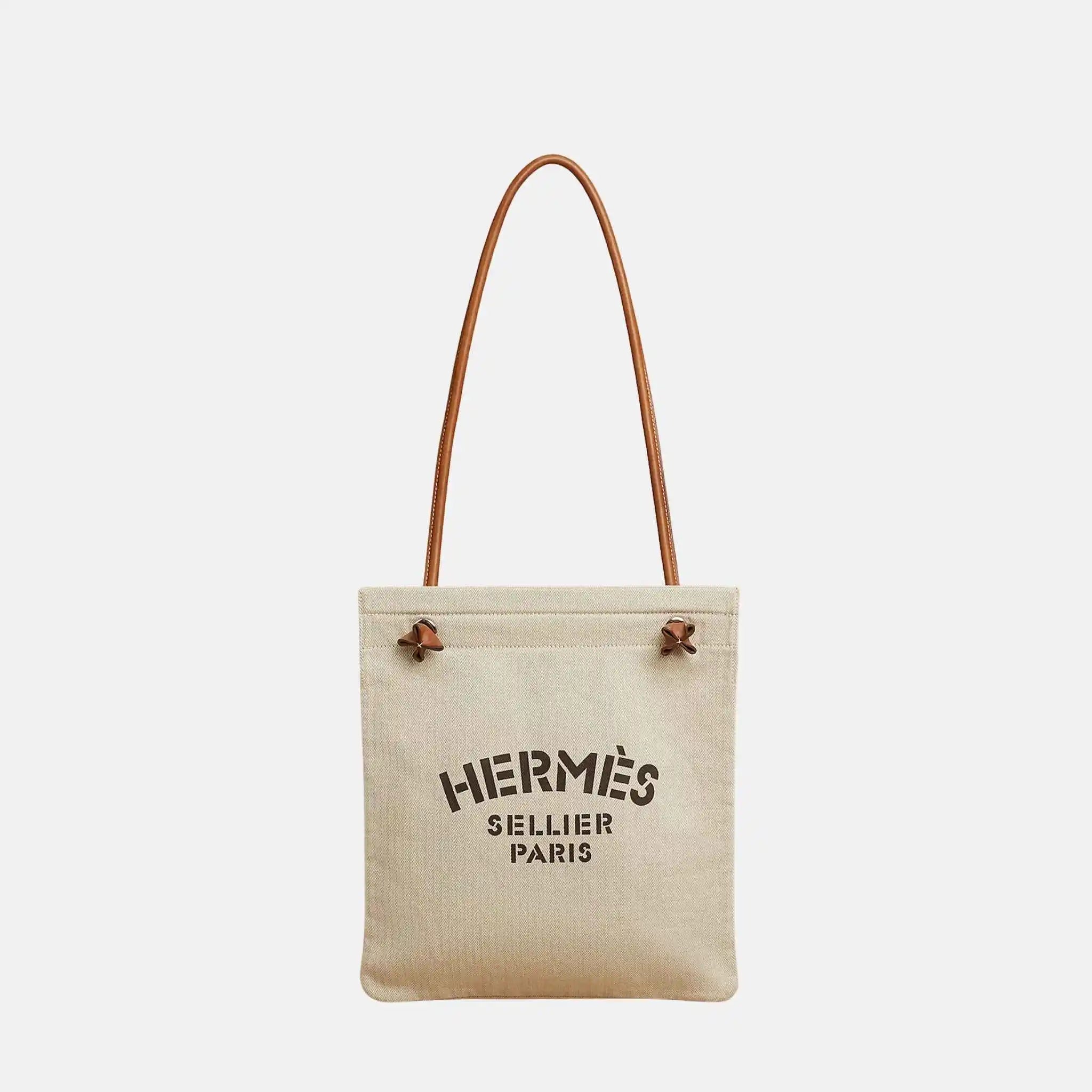 Hermes Aline Grooming Bag, Craie and Gold