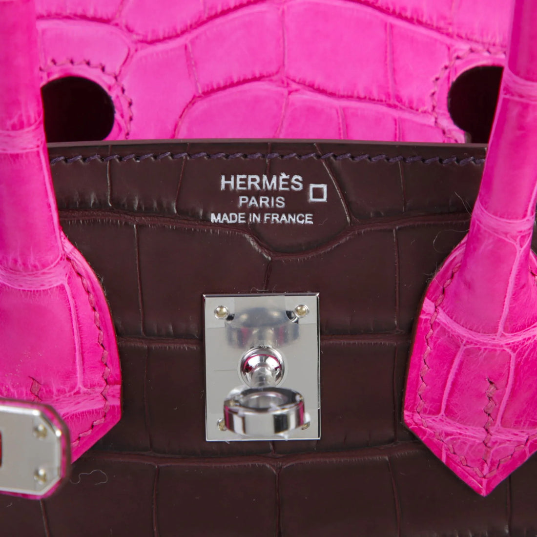 Hermes Birkin 25 Matte Alligator Rouge Sellier/Rose Shocking PHW, Closeup