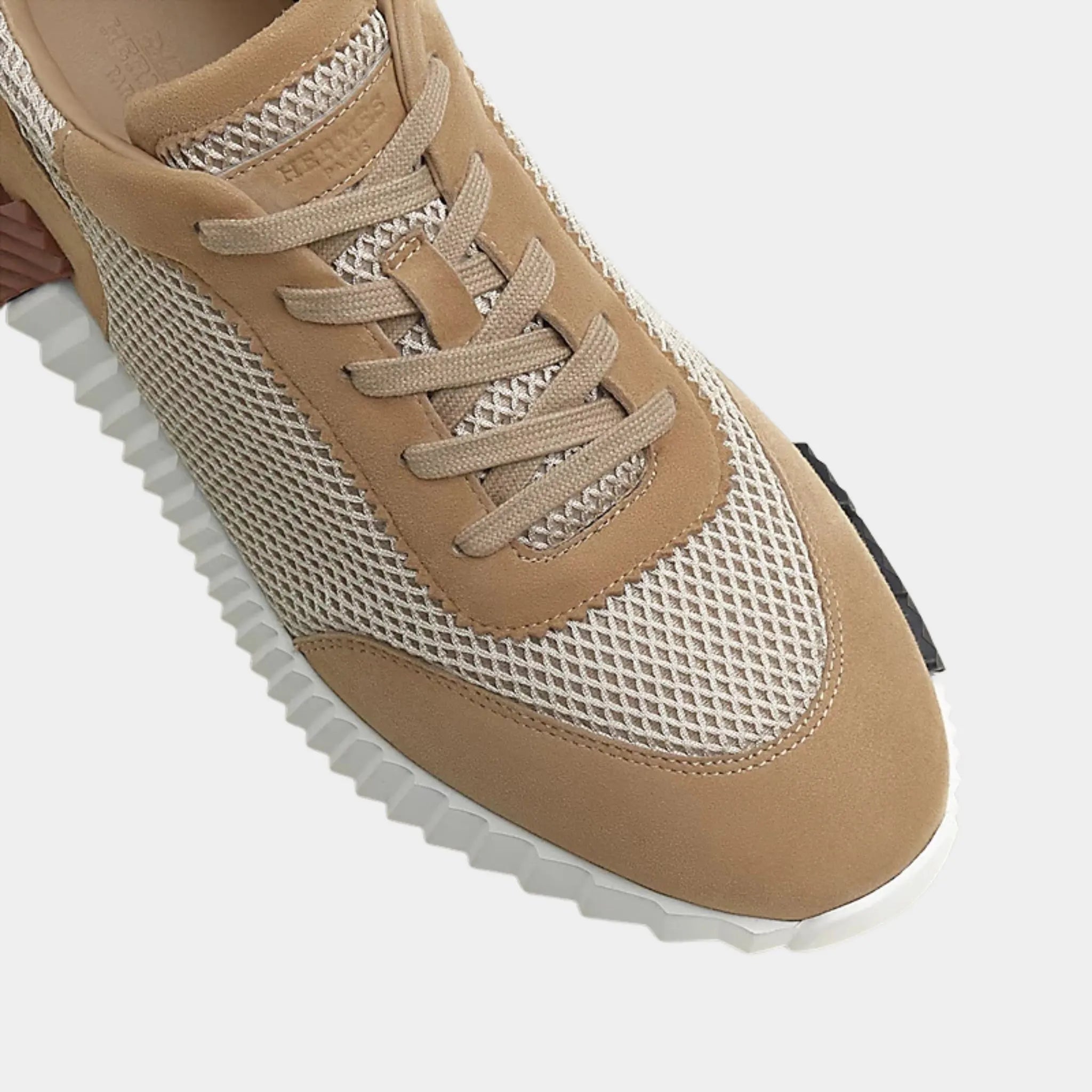 Bouncing Sneakers Graphic Mesh Suede