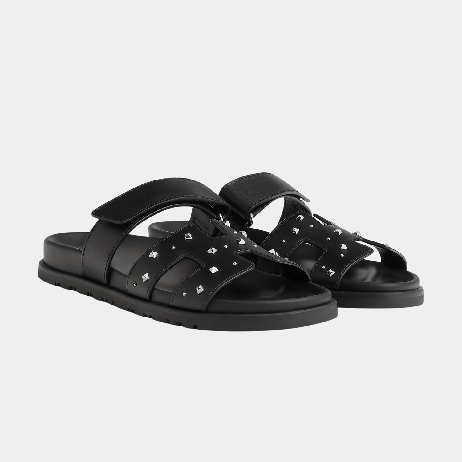 Hermes Chypre Sandal in Calfskin with Medor Studs, Noir, Front