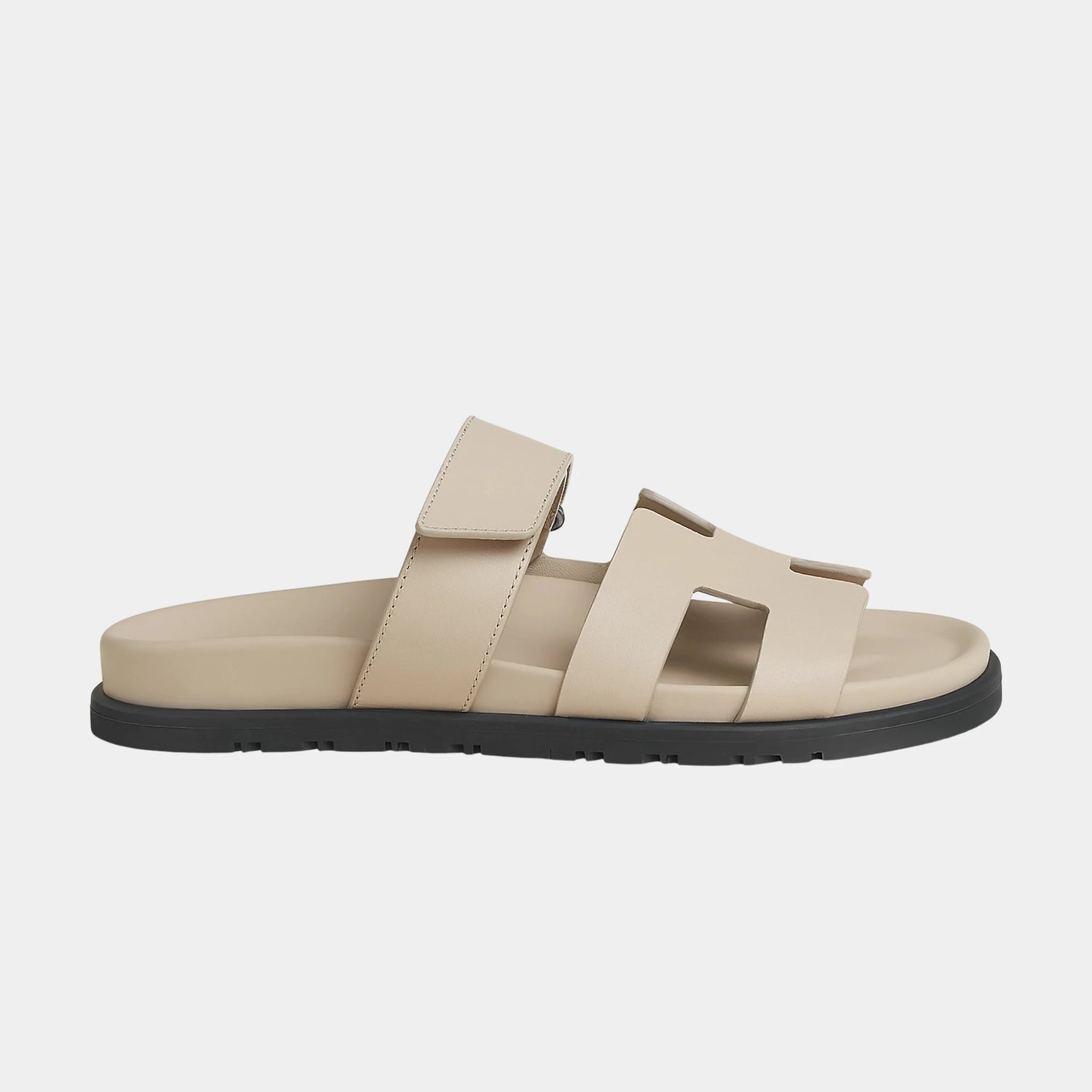 Hermes Chypre Sandal Calfskin Women, Beige Nomade, Side