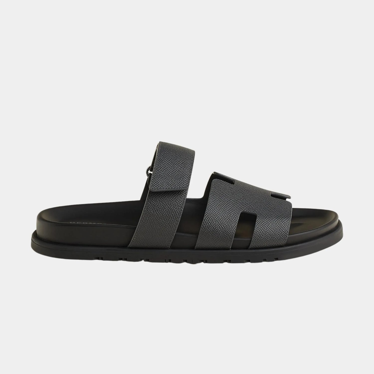 Hermes Chypre Sandal Epsom Men, Gris Orage, Side