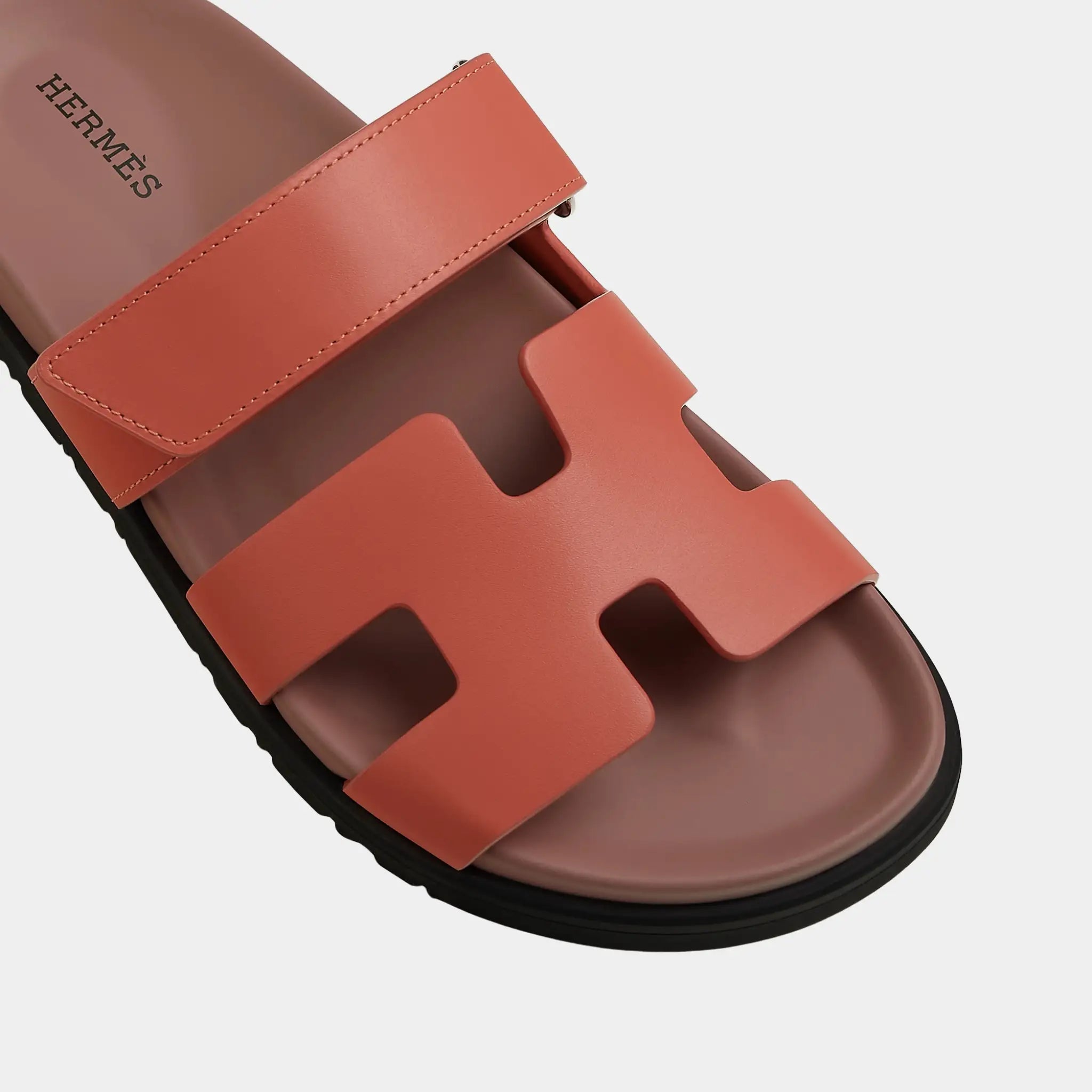 Hermes Chypre Sandal in Calfskin Women, Rose Antique, Top