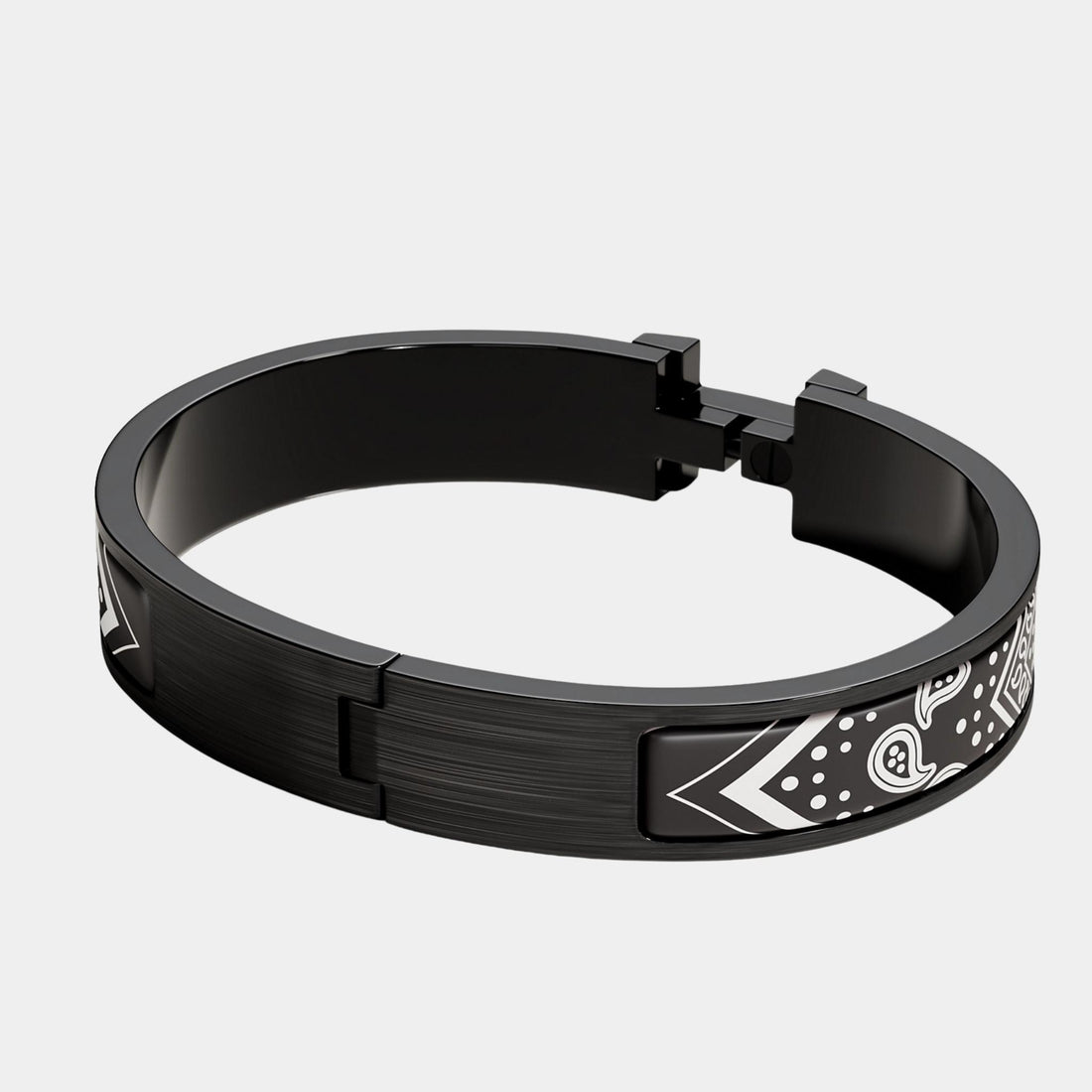 سوار Hermes Clic HH Bandana So Black، من الخلف