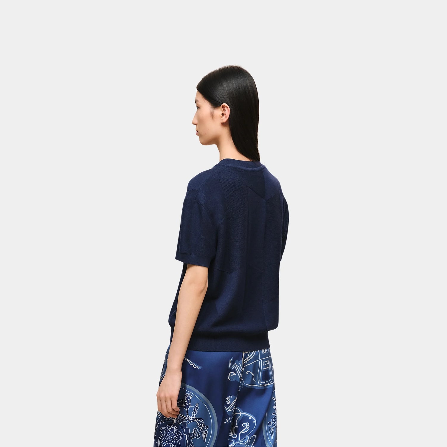 Hermes H Voyage Short-sleeve Sweater in Wool, Bleu Outremer, Back