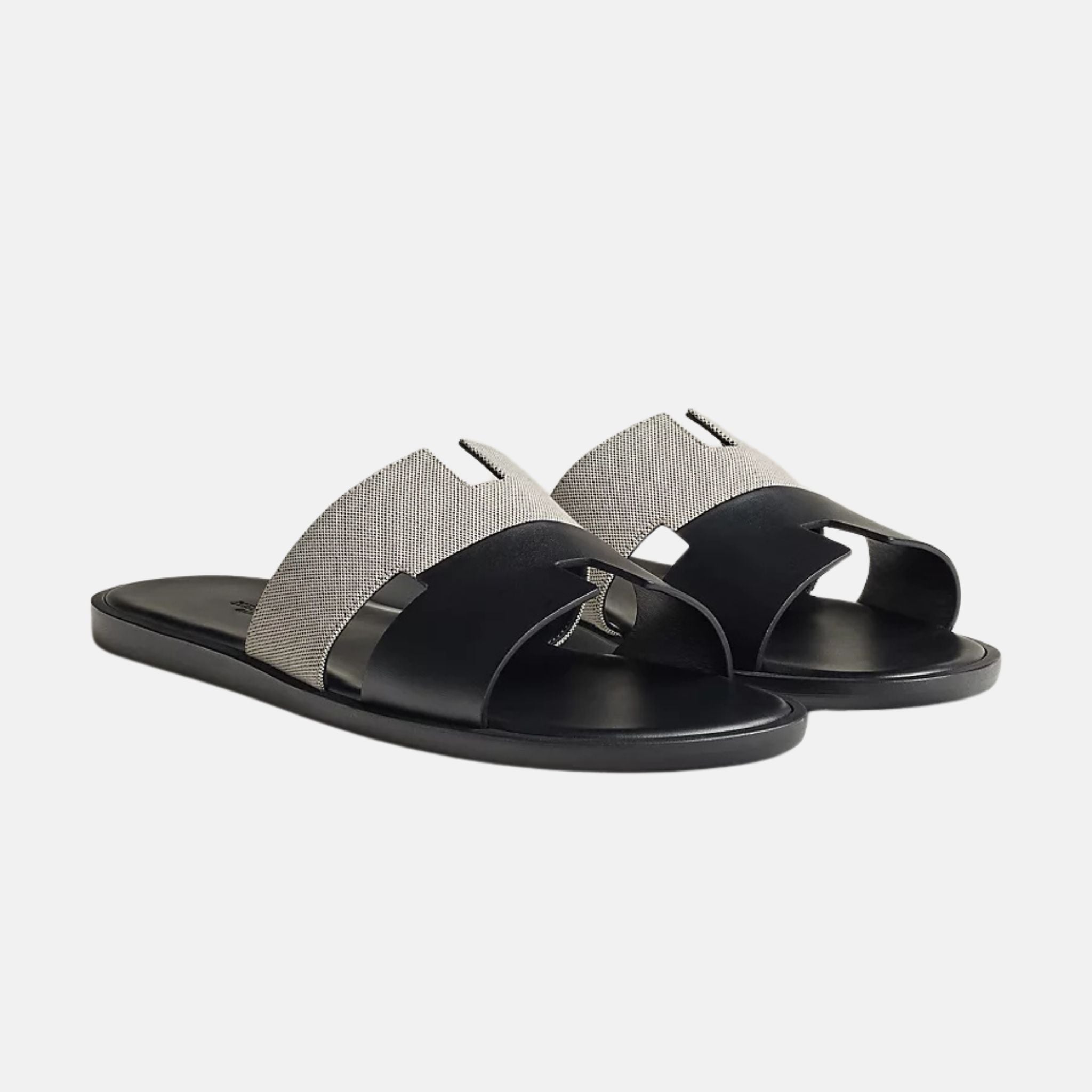 Hermes Izmir Sandal In H Canvas And Calfskin, Prunoir Noir, Front