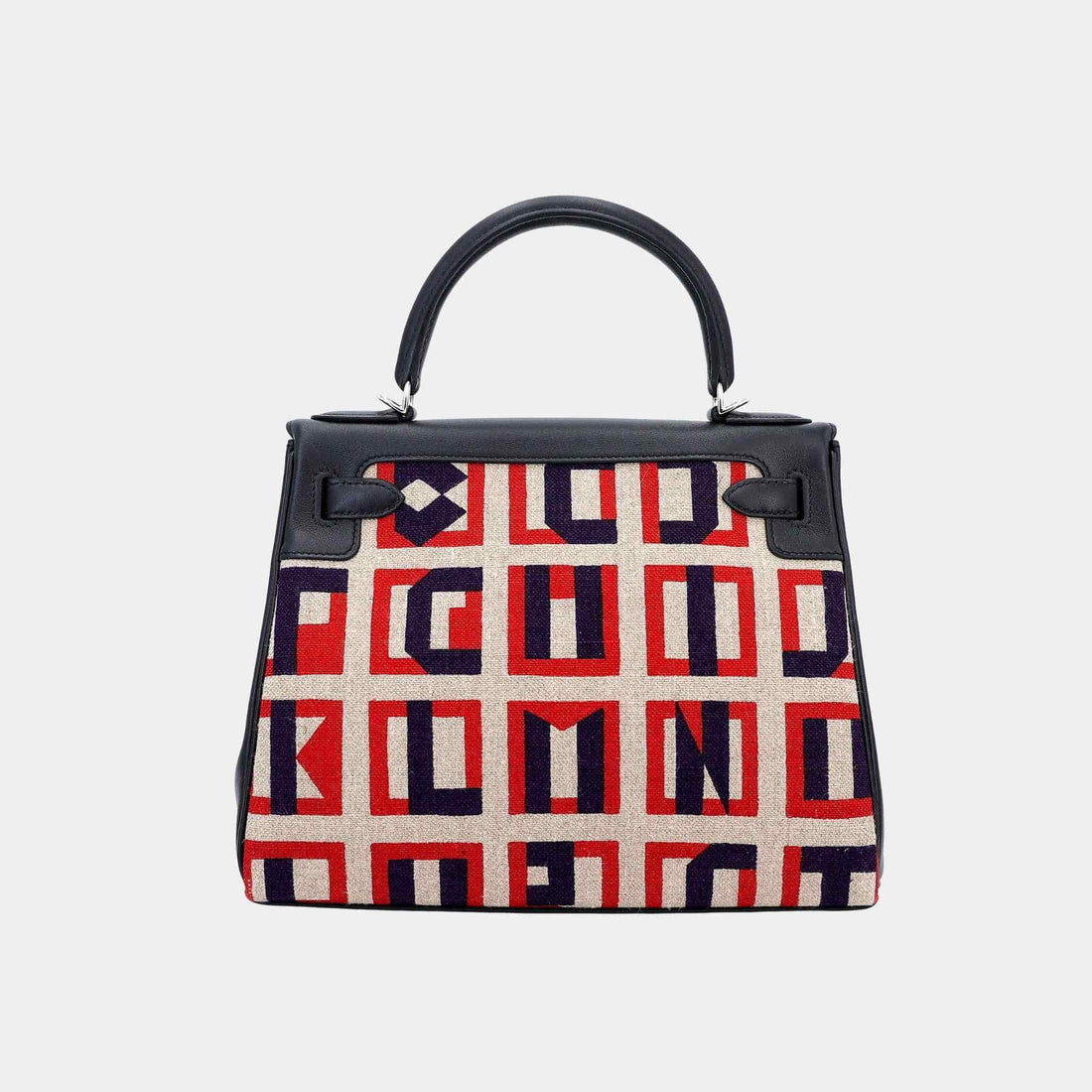 hermes Kelly 28 إصدار محدود Toile de Camp Canvas-Swift أسود PHW، من الخلف
