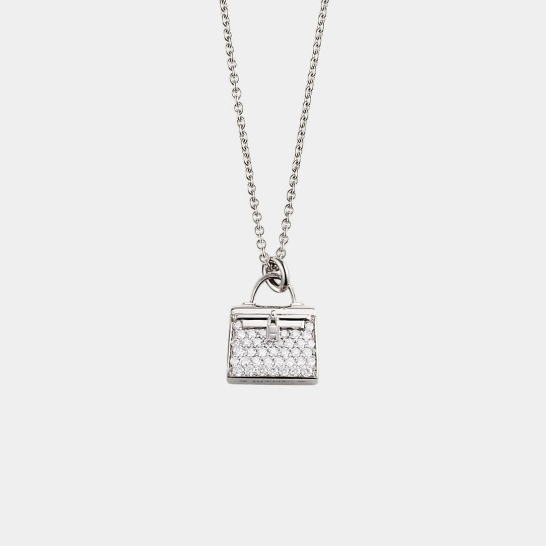 قلادة Hermes Kelly Amulets من الذهب الأبيض - ألماس، من الأمام، لقطة مقرّبة