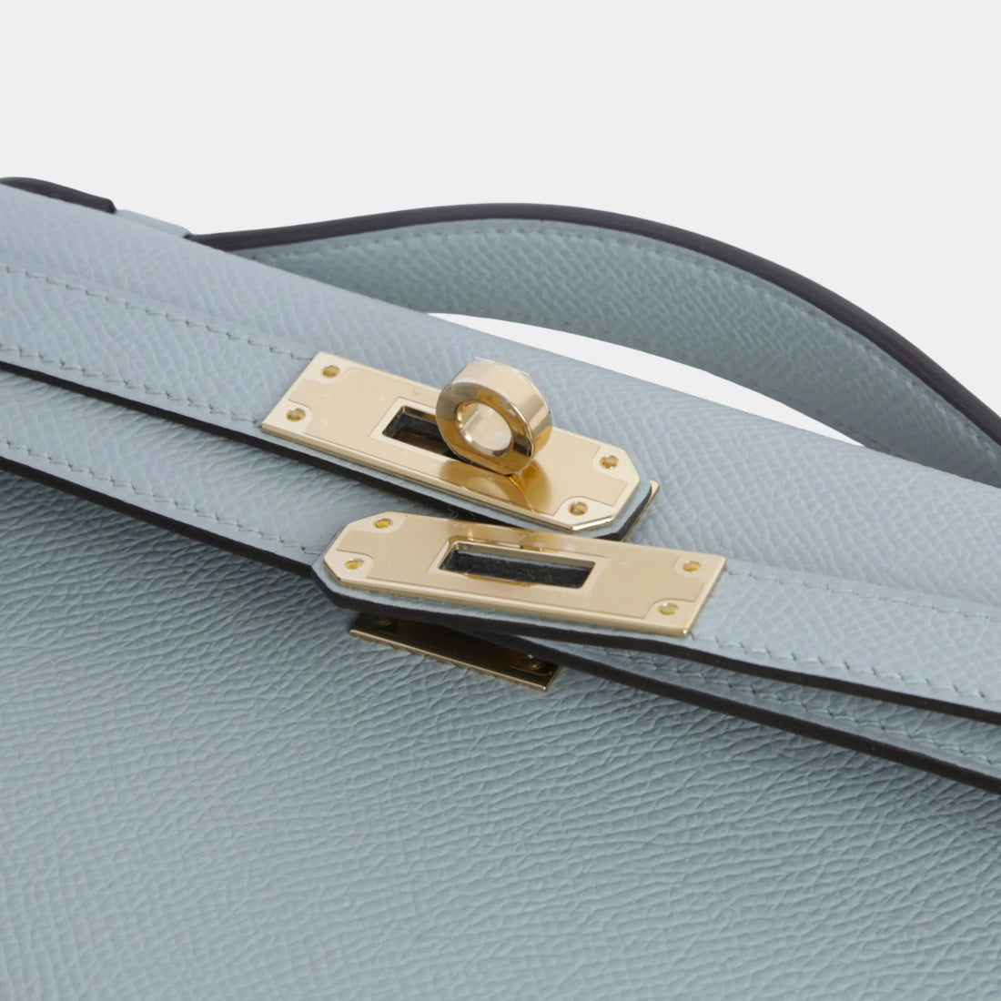 alt
Hermes Kelly Cut Epsom أزرق جلاسير PMHW، لقطة مقرّبة
