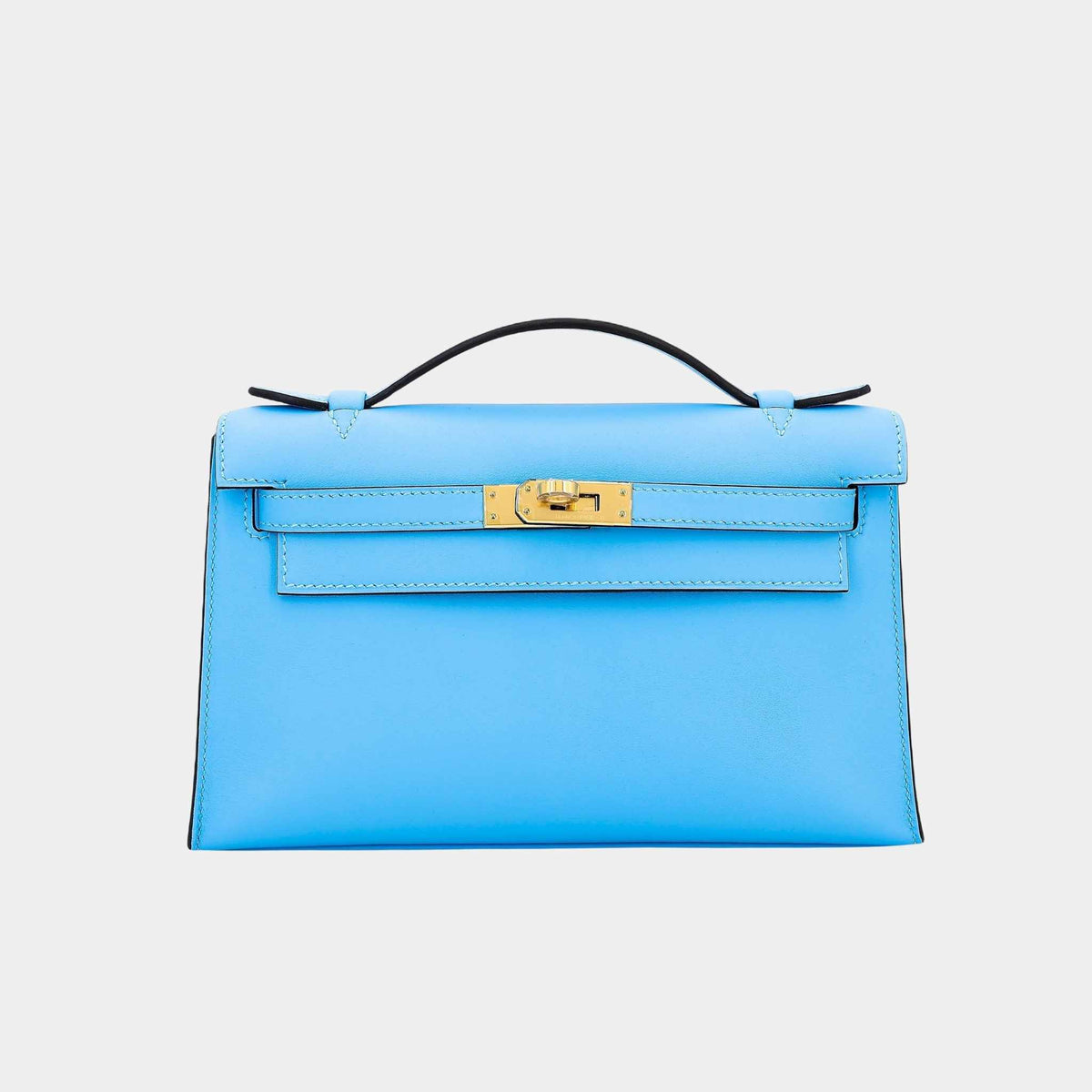حقيبة Kelly Pochette Swift بلون Celeste مع حليات ذهبية