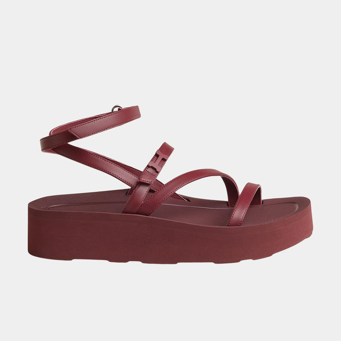صندل Hermes Liberte من جلد العجل، Rouge H، جانب