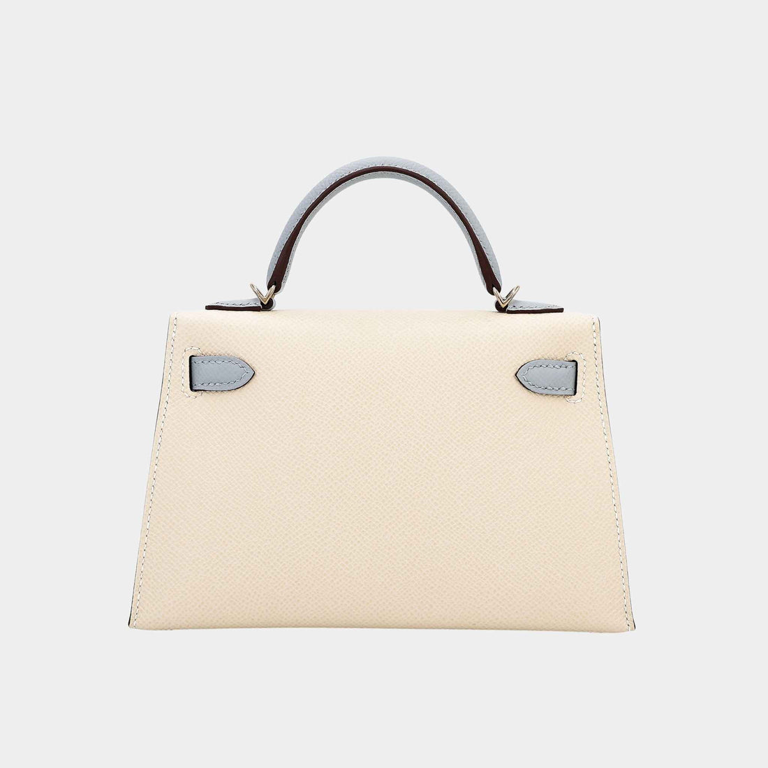 alt
Hermes Mini Kelly II HSS Epsom بلون الطبشور/أزرق جليدي PBHW، الخلف