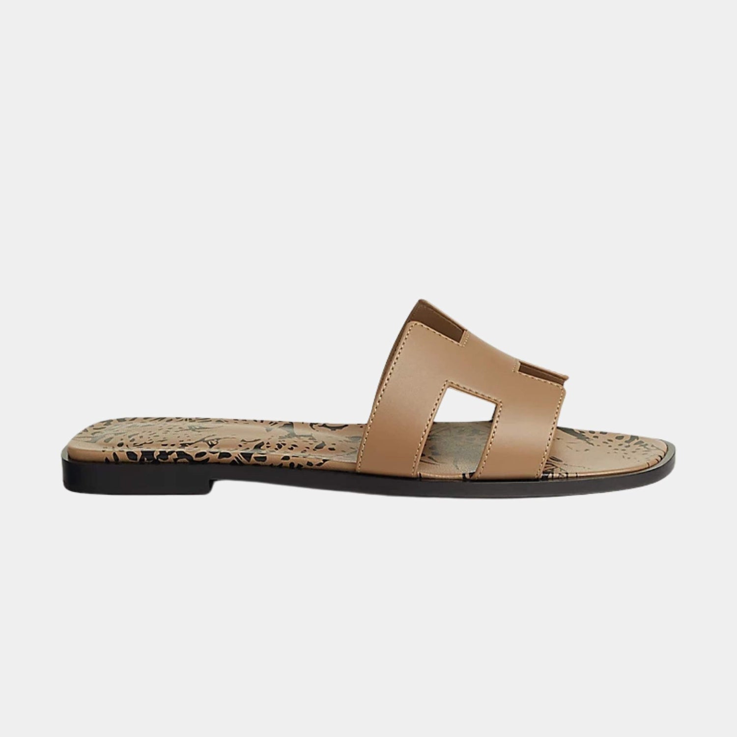 Hermes Oran Sandal Calfskin, Beige Argile, Side View