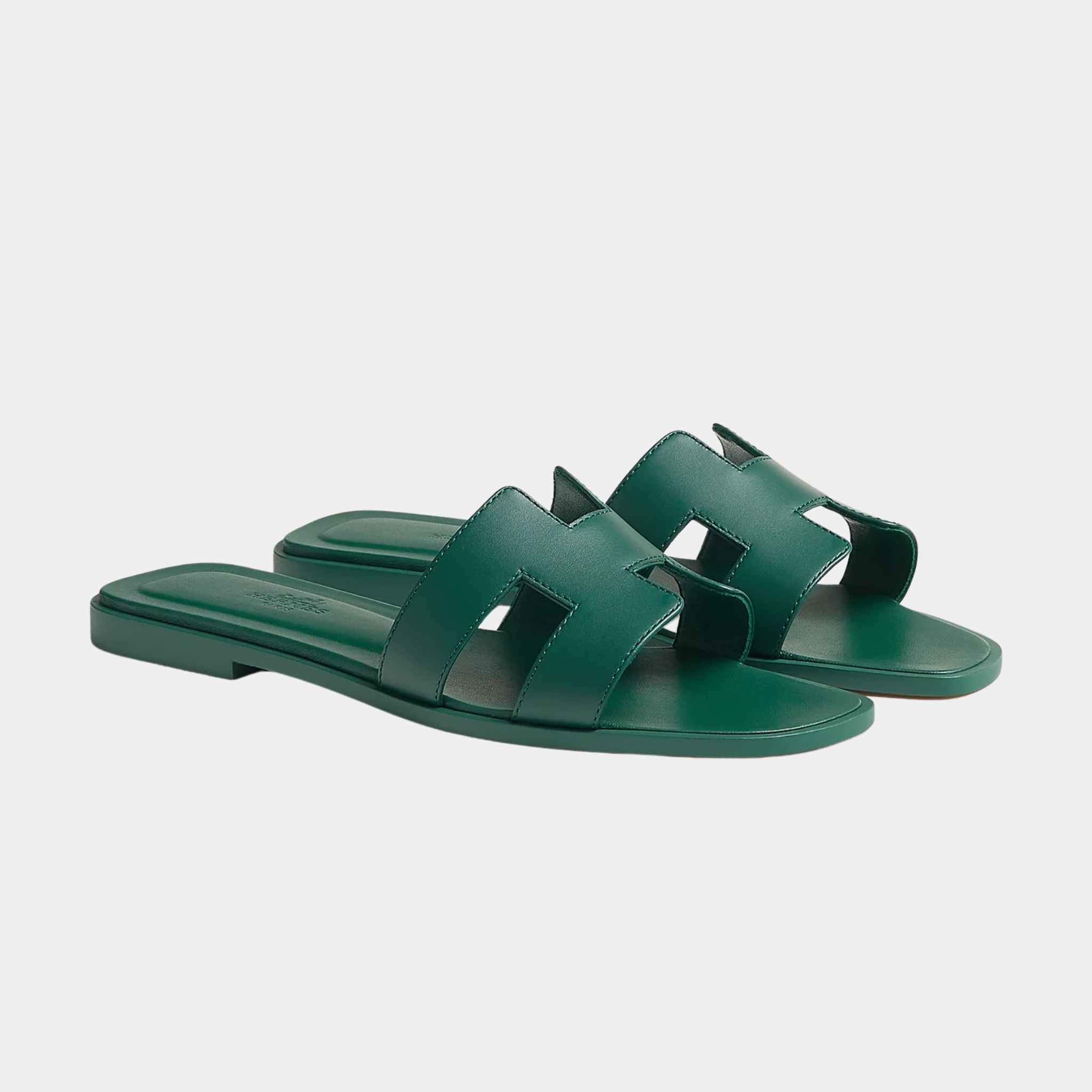 Hermes Oran Sandal Calfskin, Vert Viride, Side View