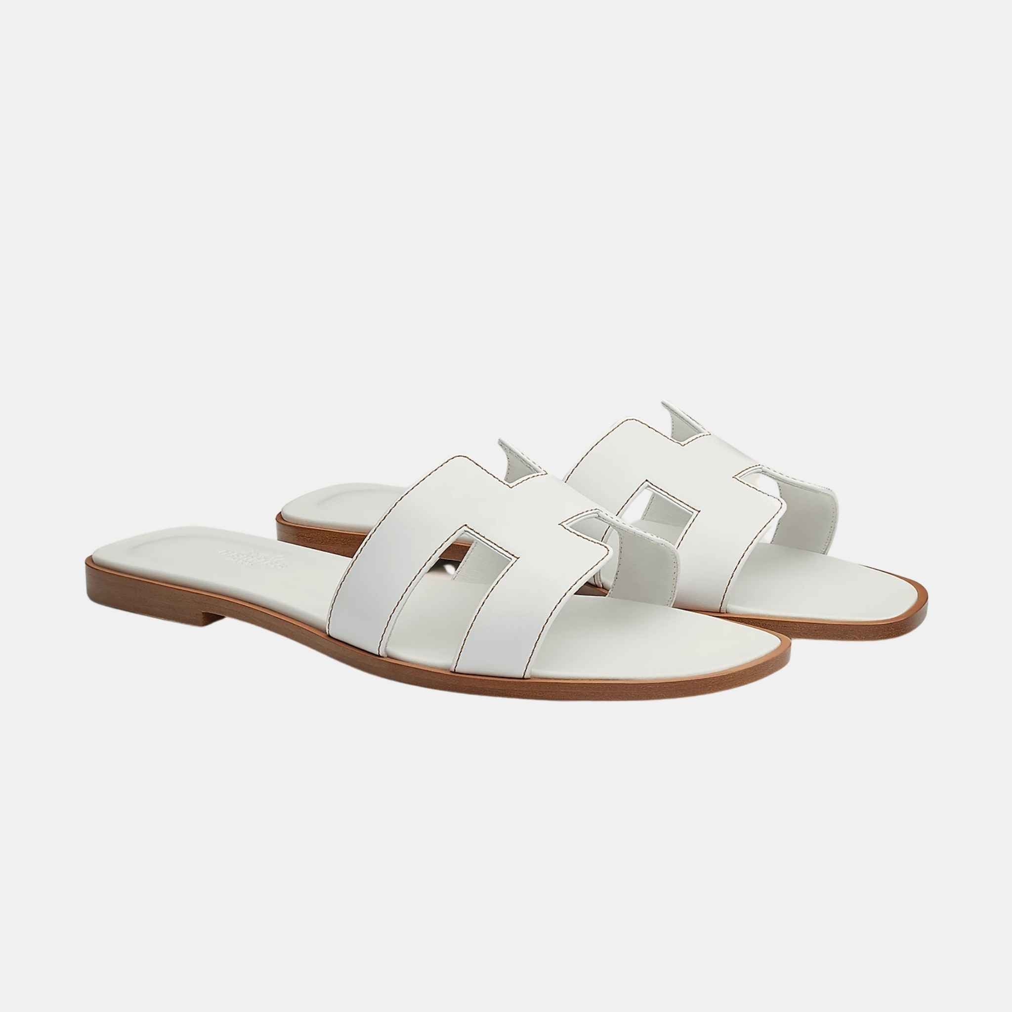 Hermes Oran Sandal, Blanc, Side View