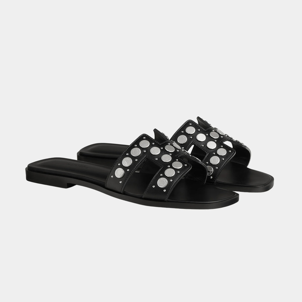 Oran Sandal in Calfskin with Clou de Selle Studs