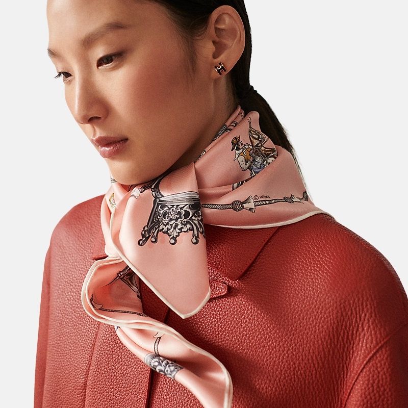 Hermes Pampa Scarf 70, Pink, Model