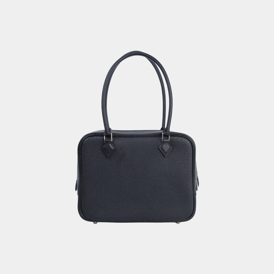 alt
Hermes Plume Mini أسود PHW، من الخلف